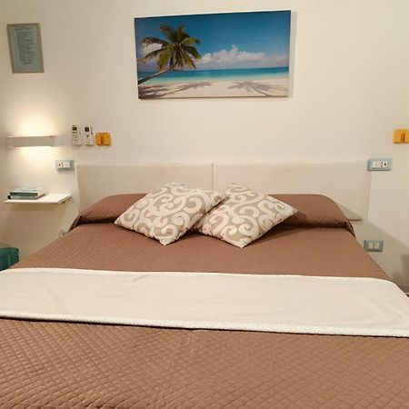 Villa Santa Lucia Сан Бенедето дел Тронто Екстериор снимка